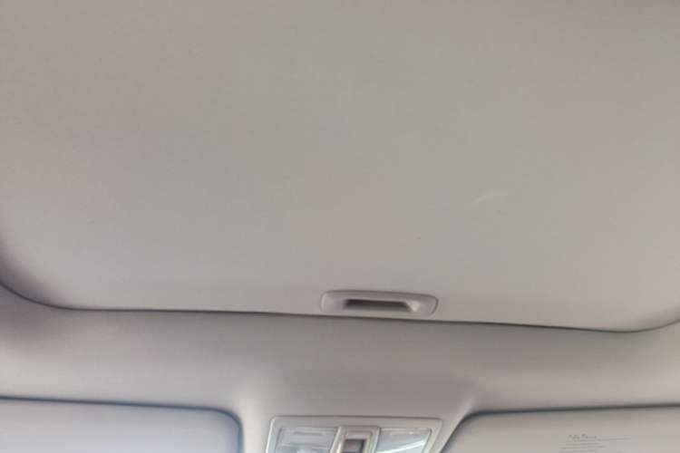 Used Kia Sportage R 2012 2.0L Automatic Two-Wheel Drive GLS