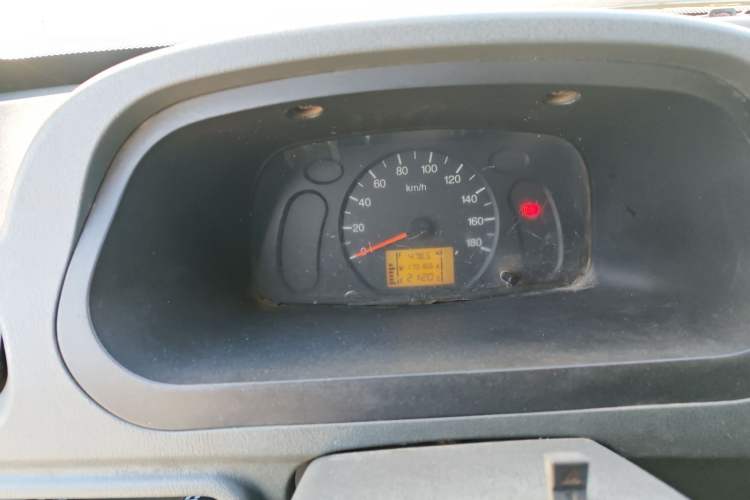 Used Wuling Zhiguang 2010 1.0L New Version Practical Edition with Short Body