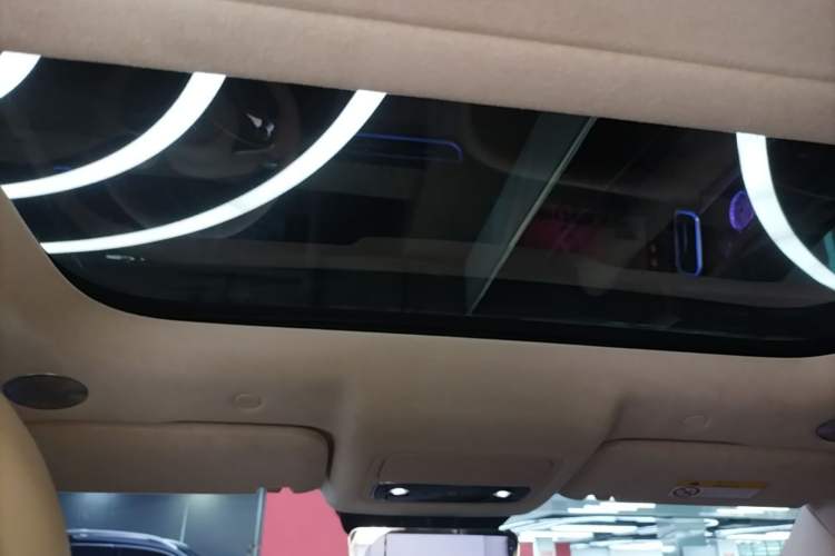 Used Hima AITO M9 2025 Extended-Range Ultra Version 52 kWh 6-Seater