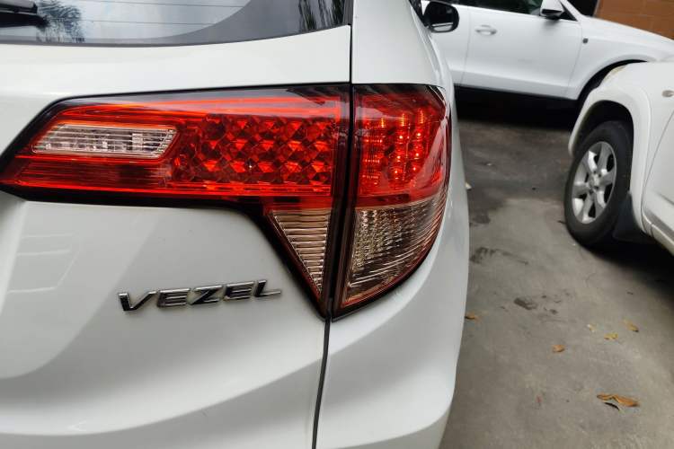Used Honda Vezel 2017 1.5L CVT 2WD Comfort Model Right Rear Taillight