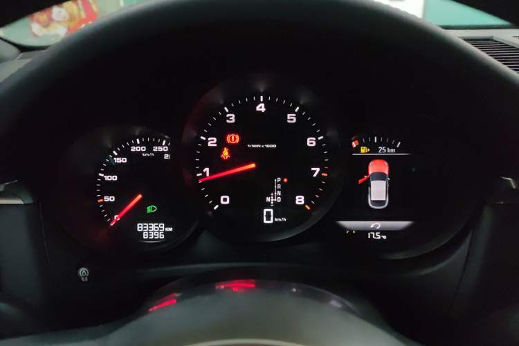 Used Porsche Macan 2021 Macan 2.0T
