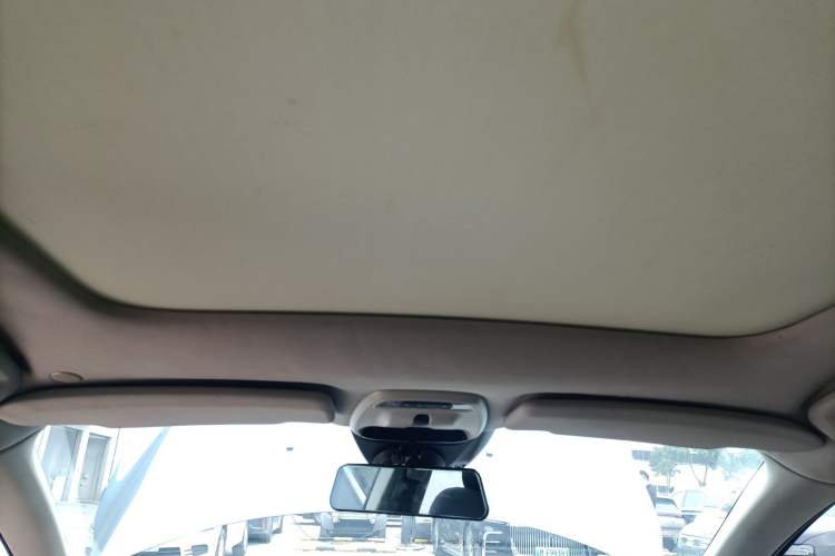 Used Volvo V40 2013 2.0T Zhiya Edition