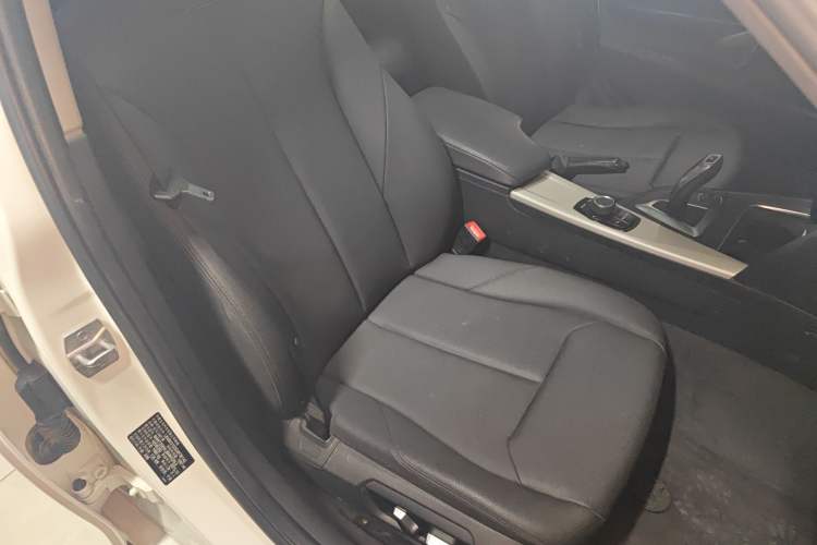 Used BMW 3 Series 2016 320Li Ambition Model