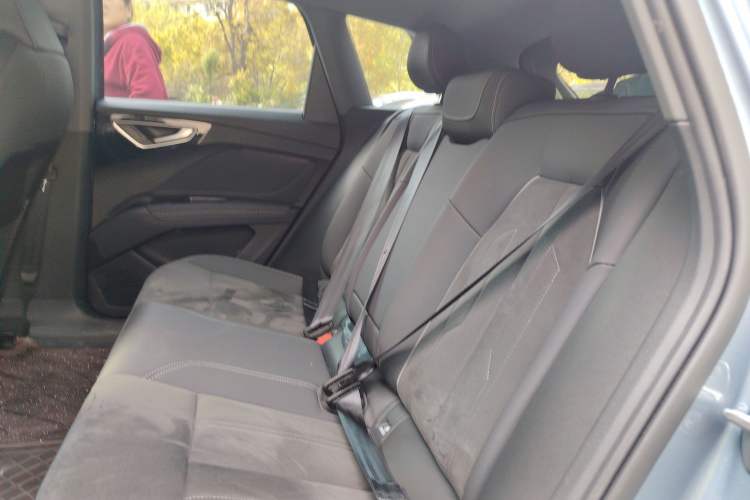 Used Audi Q4 e-tron 2023 40 e-tron Boundary Edition Left Rear Seat