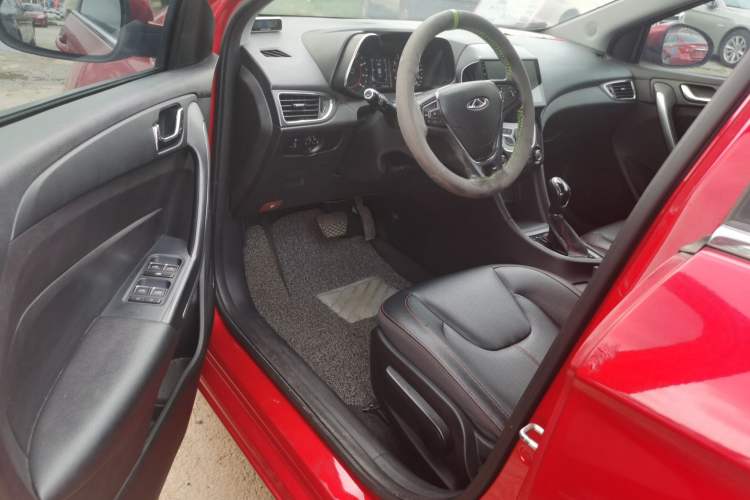 Used Chery Arrizo 5 2017 1.5L CVT Trendsetting Edition Driver Seat