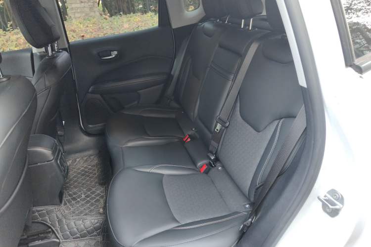 Used Jeep Compass 2017 200T Automatic Family Edition