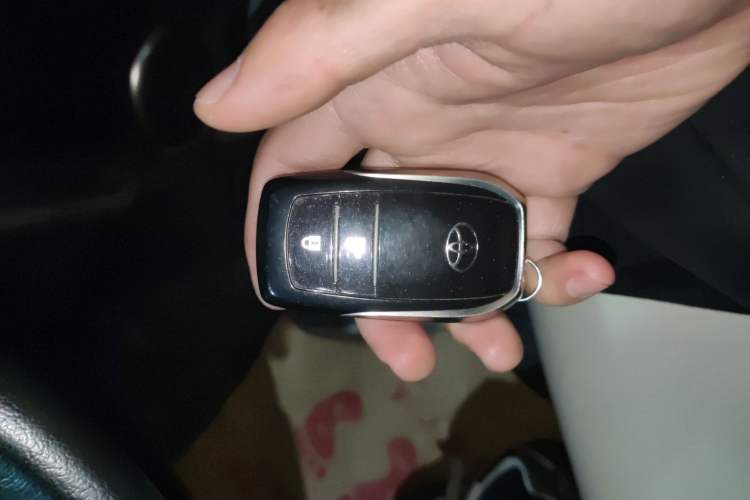 Used Toyota RAV4 2015 2.5L Automatic 4x4 Elite Edition