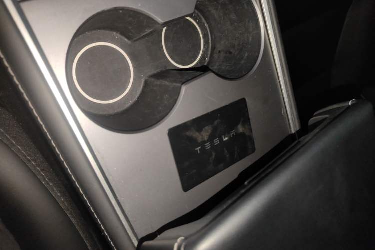 Used Tesla Model Y 2023 Rear-Wheel-Drive Version