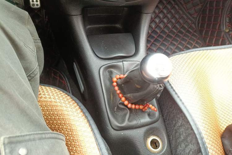 Used Citroen C2 2012 1.4L Manual Sport Model Gear Lever