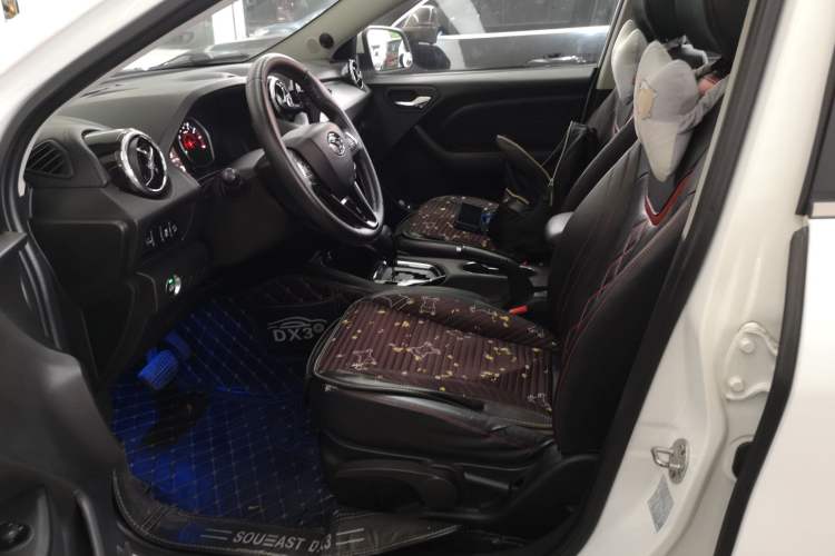 Used Soueast DX3 2018 1.5T CVT Luxury Model Left Front Seat
