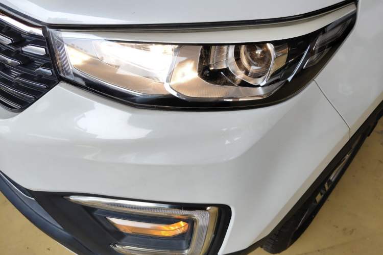 Used CHANGAN CS55 2018 1.5T Automatic Colorful Edition China V Standard Left Front Headlight