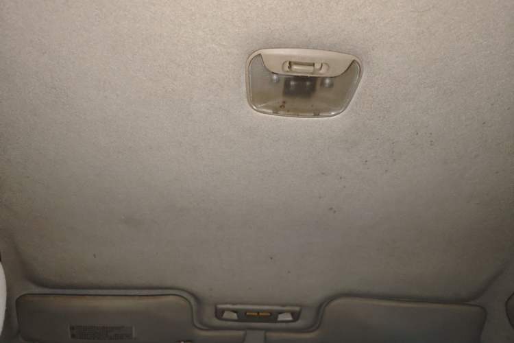 Used Soueast V3 Lingyue 2014 1.5L Manual Entry-Level Version Headliner