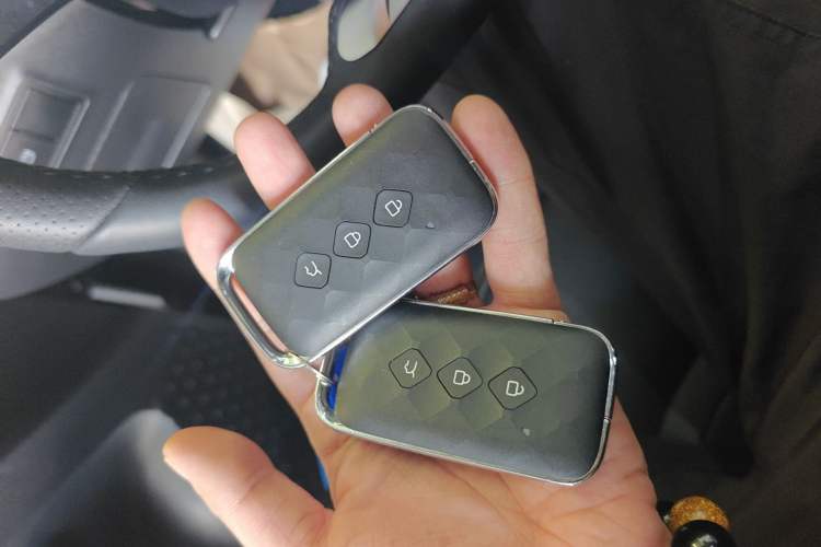 Used Wuling Xingguang 2023 150 Advanced Edition Vehicle Key