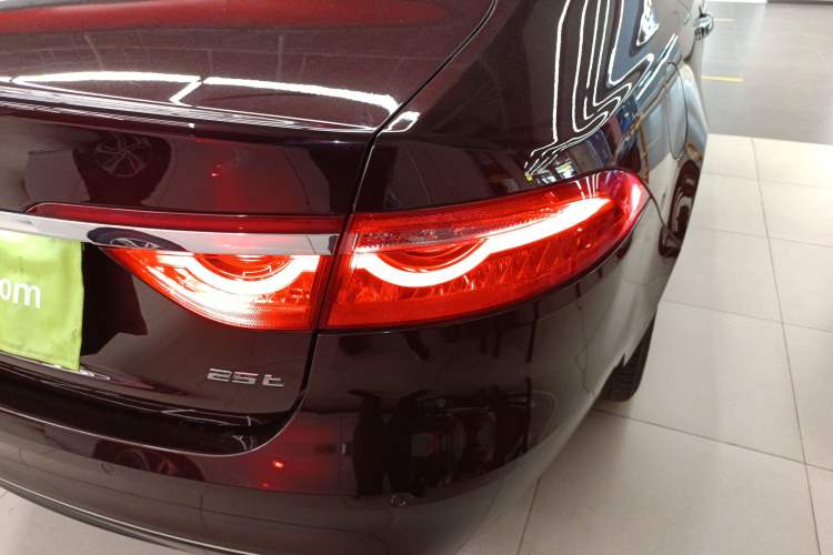 Used Jaguar XFL 2017 XFL 2.0T 240PS Luxury Edition