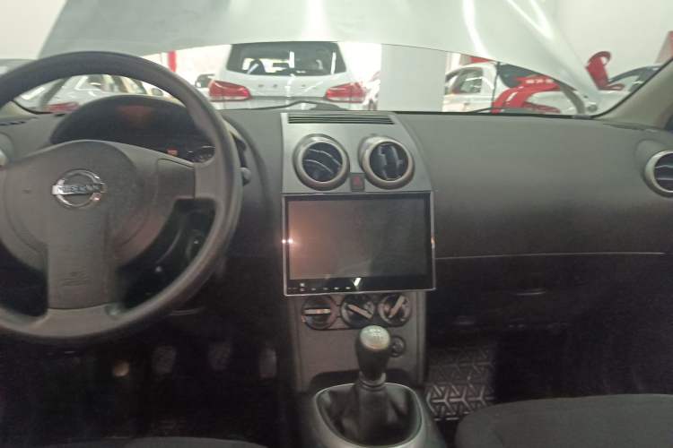 Used Nissan Qashqai 2012 2.0 XL Fire 6MT 2WD