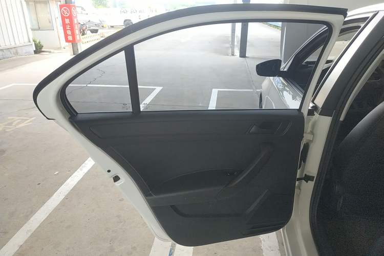 Used Volkswagen Santana 2021 1.5L Automatic Fashion Edition