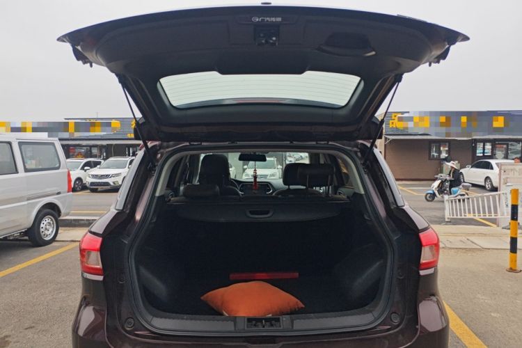 Used GAC Trumpchi GS4 2017 235T Automatic Two-Wheel Drive Elite Edition Trunk