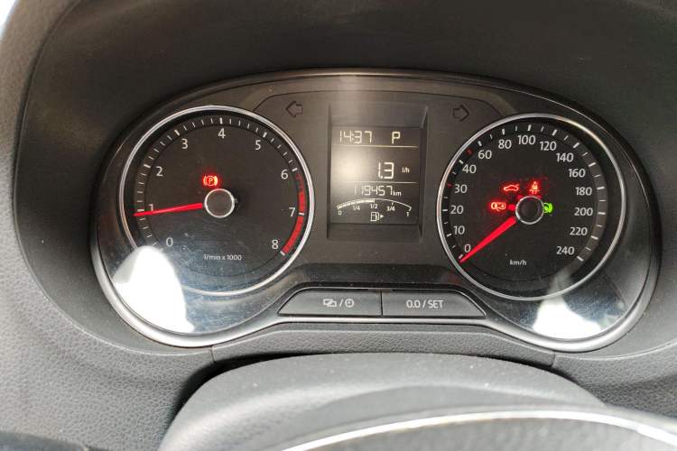 Used Volkswagen Polo 2014 1.6L Cross Polo Automatic
