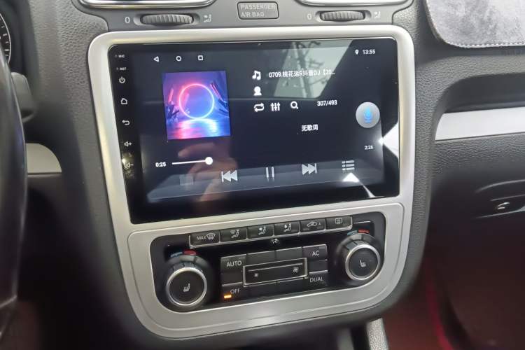 Used Volkswagen Scirocco 2009 1.4 TSI Luxury Edition Audio And AC Panel