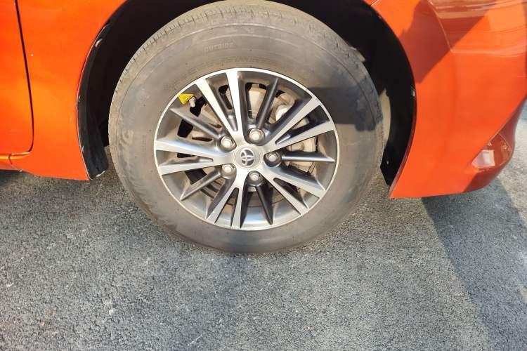 Used Toyota Levin 2015 1.6G CVT Orange Limited Edition