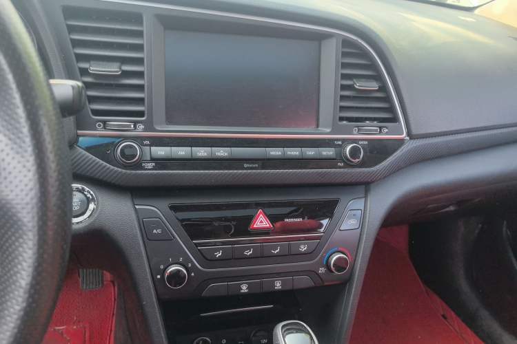 Used Hyundai Elantra (6th Generation / Lingdong) 2018 1.4T Dual-Clutch Xuan Dong · Dynamic Edition
