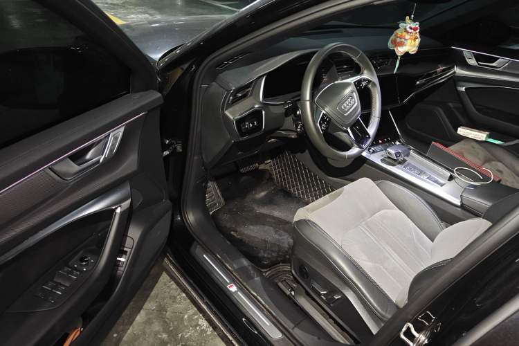 Used Audi A6L 2023 45 TFSI Prestige Dynamic Edition
