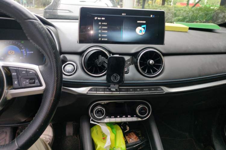 Used Dongfeng Fengon E3 2019 EVR Range-Extended Smart Model
