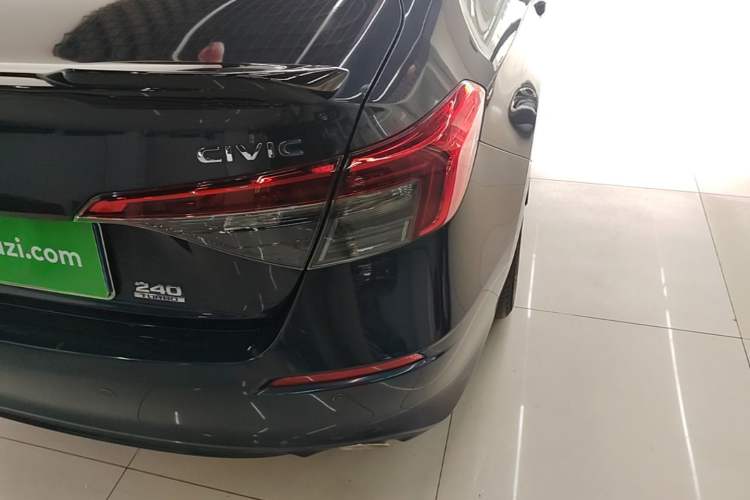 Used Honda Civic 2022 240TURBO CVT Dynamic Edition
