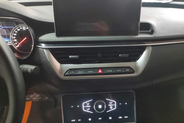 Used Hongqi H5 2022 Classic Model Facelift 1.5T DCT Qiyun Edition