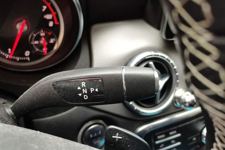 Used Mercedes-Benz CLA 2018 CLA 200 Sport Edition Gear Lever