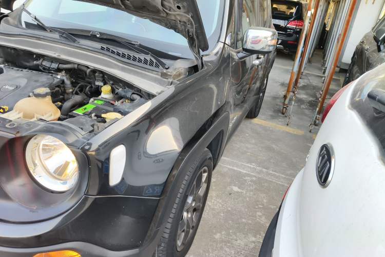 Used Jeep Renegade 2017 180T Automatic Kinetic Edition+