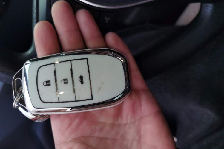 Used Toyota Corolla 2024 1.8L Smart Electric Hybrid Dual-Engine Elite Edition