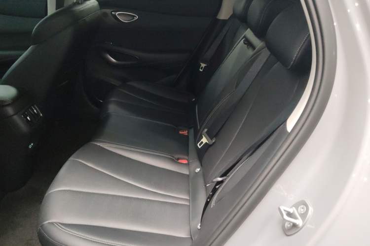 Used BYD Sealion 05 EV 2025 520 km Smart Cruise Version Left Rear Seat