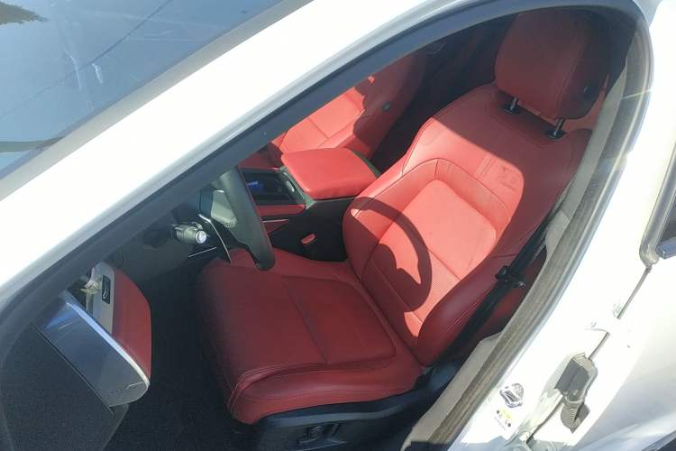 Used Jaguar F-PACE 2024 P250 R-Dynamic SE
