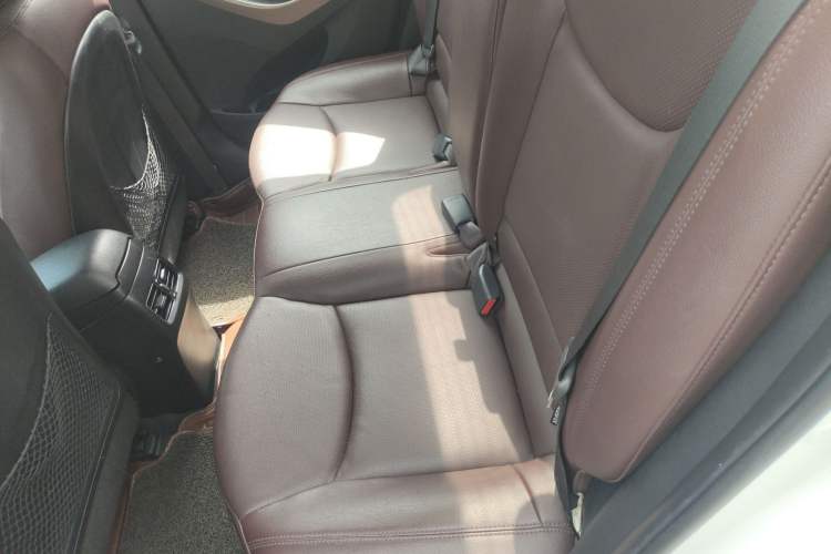 Used Hyundai Elantra (5th Generation / Langdong) 2015 1.6L Automatic Luxury Model
