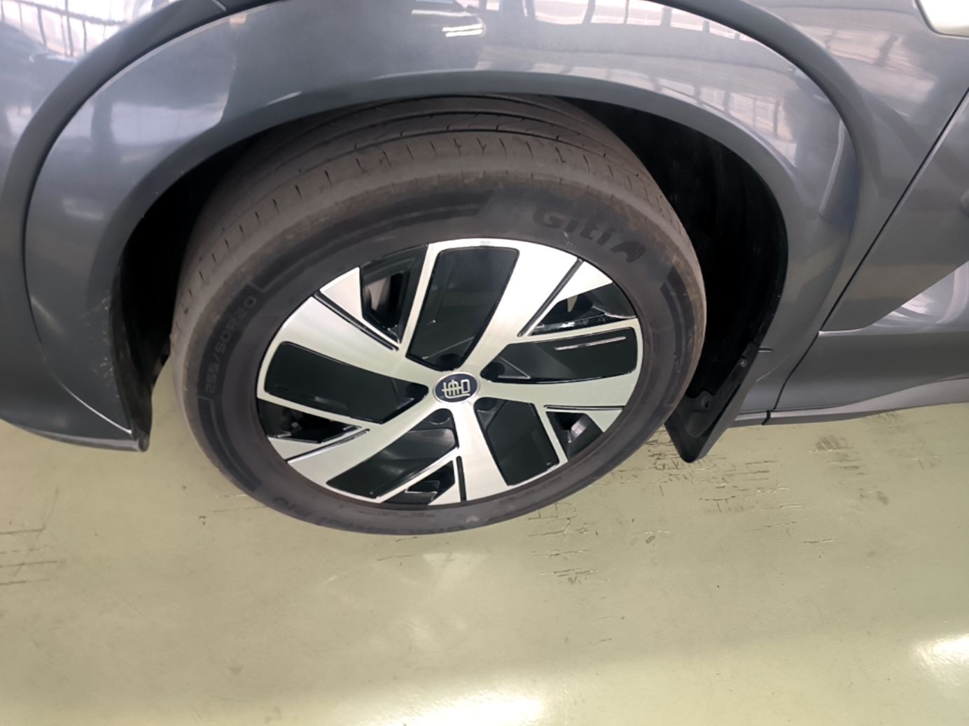 BYD Tang L 2025 DM 200KM Four-Wheel Drive LiDAR Flagship Model — снимка 10