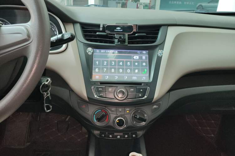 Used Chevrolet Sail 2015 Sail 3 1.5L Manual with Ideal Sunroof Edition