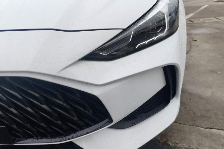 Used MG 5 2021 180 DVVT CVT Youth Luxury Edition