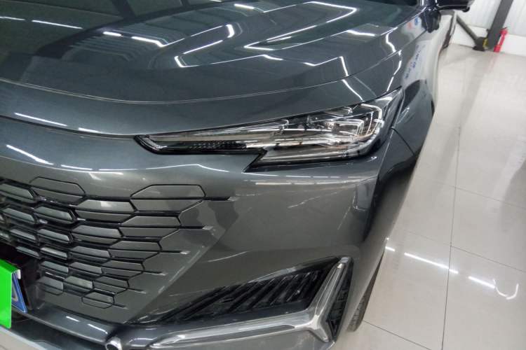 Used Changan UNI-K 2021 2.0T All-Wheel Drive Prestige Version
