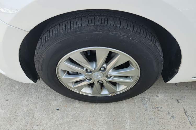 Used Hyundai Celesta 2018 1.6L Automatic GL Enjoyment Version China V Standard
