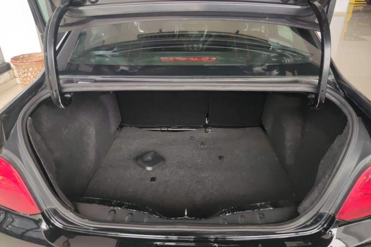 Used Peugeot 301 2014 1.6L Automatic Luxury Edition