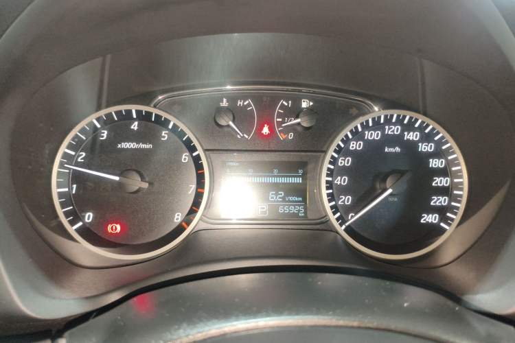 Used Nissan Sylphy 2019 1.6XV CVT Smart Connect Luxury Edition China VI Standard
