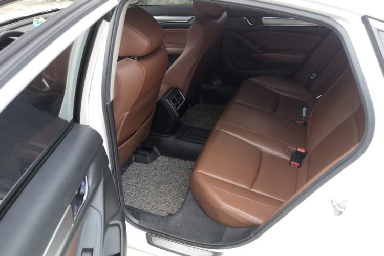 Used Honda Inspire 2019 Rui·Hybrid 2.0L Jingya Edition China VI Left Rear Seat