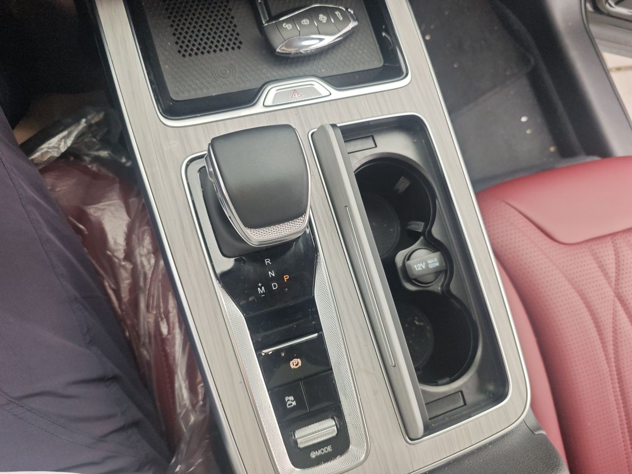 Hongqi HS5 2025 2.0T Two-Wheel Drive Flagship Pro Edition - Chinese Trim Xiang — снимка 11