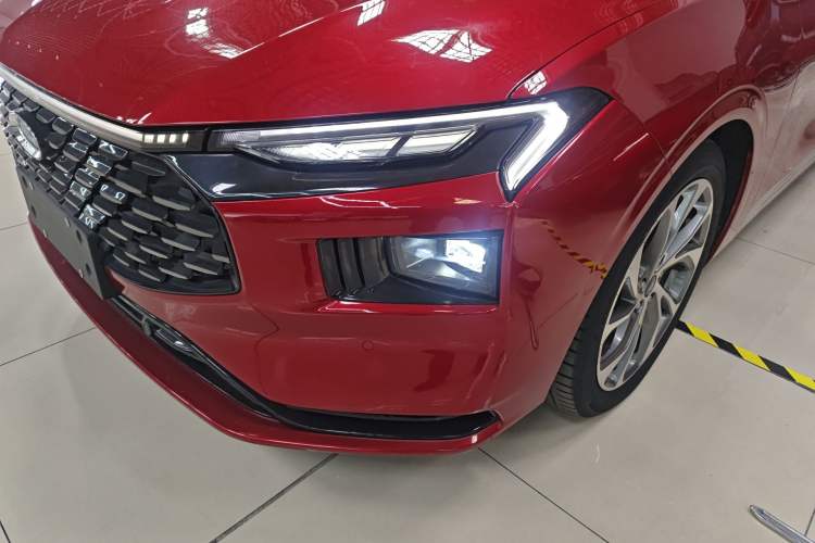 Used Ford Mondeo 2025 2.0T EcoBoost Ultimate Edition