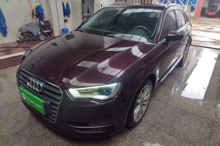 Used Audi A3 2015 Sportback 35 TFSI Millionth Anniversary Comfort Model
