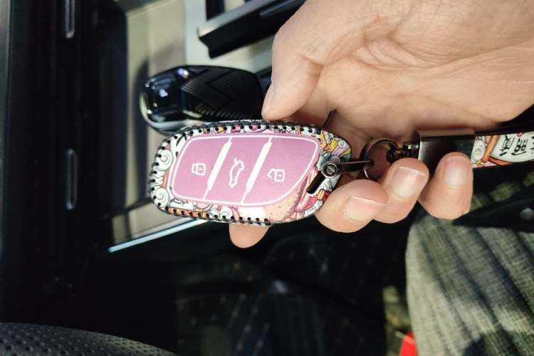 Used Roewe RX5 MAX 2022 1.5T Automatic Zhiwei Prestige Edition