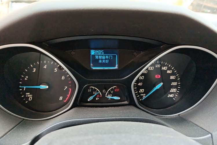 Used Ford Focus 2012 Sedan 1.6L Automatic Comfort Model
