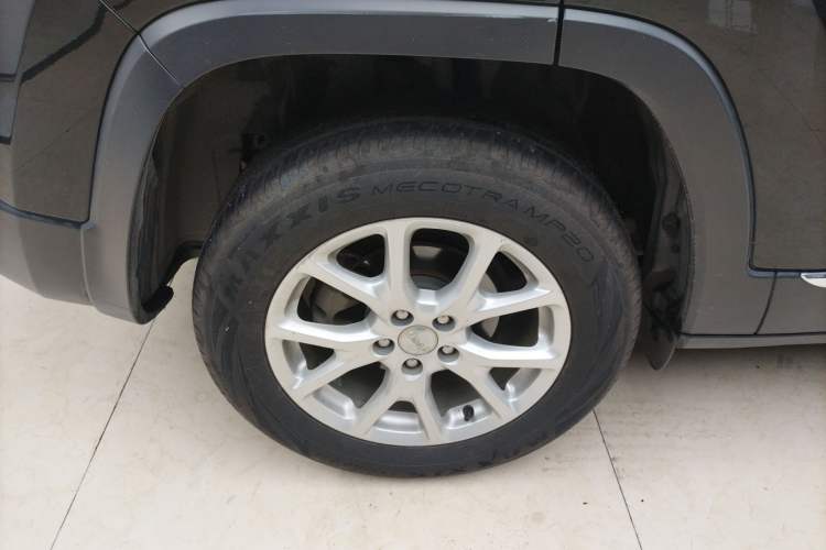 Used Jeep Cherokee 2017 2.0L Superior Edition