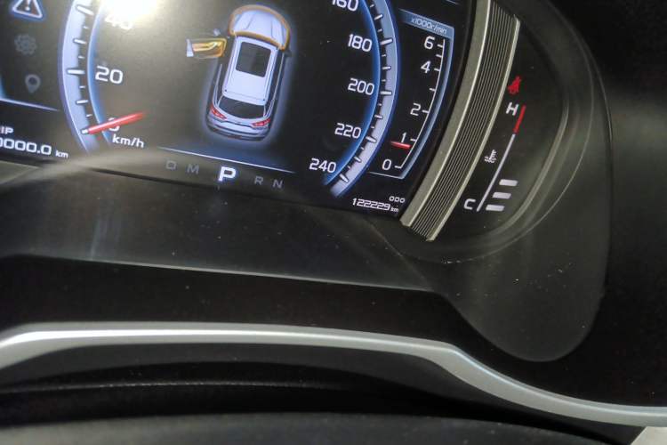 Used Geely Auto Emgrand X7 Sport 2016 1.8TD Automatic Smart Connectivity Version
